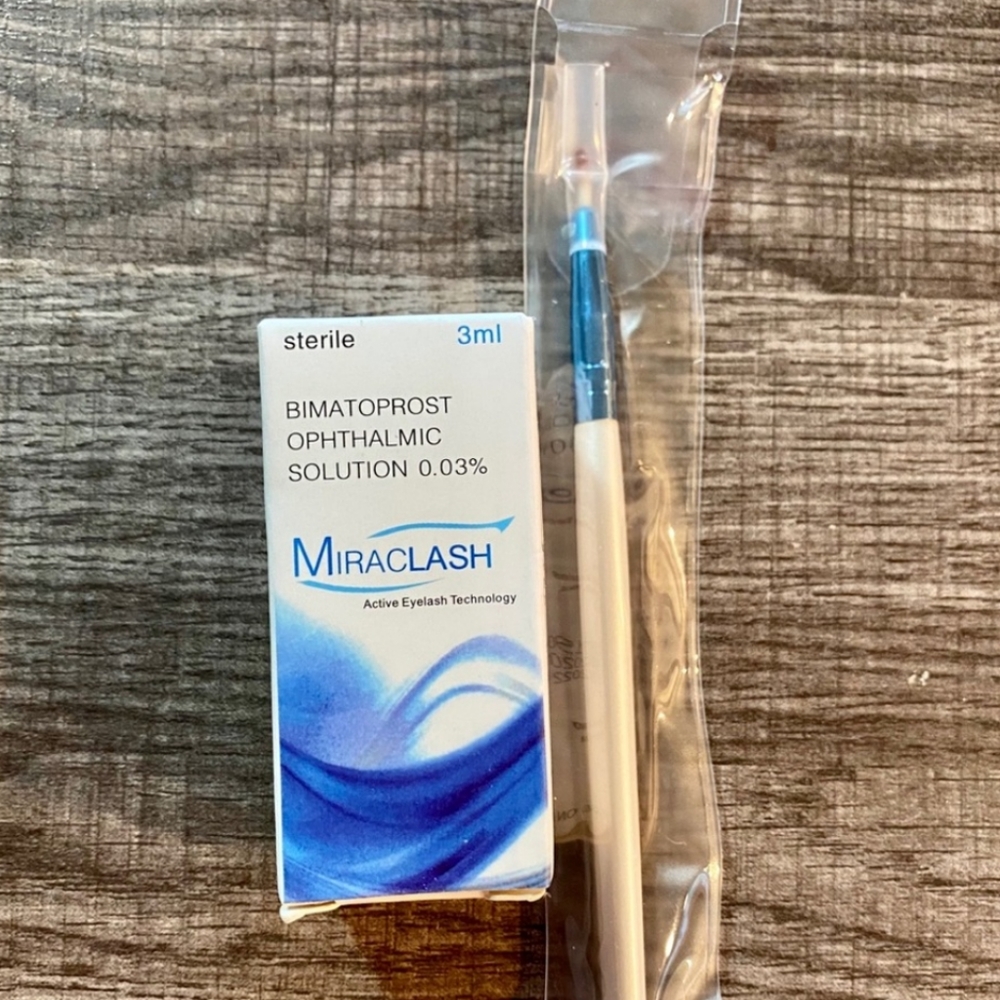 Miraclash NIB 3ml lash growth solution